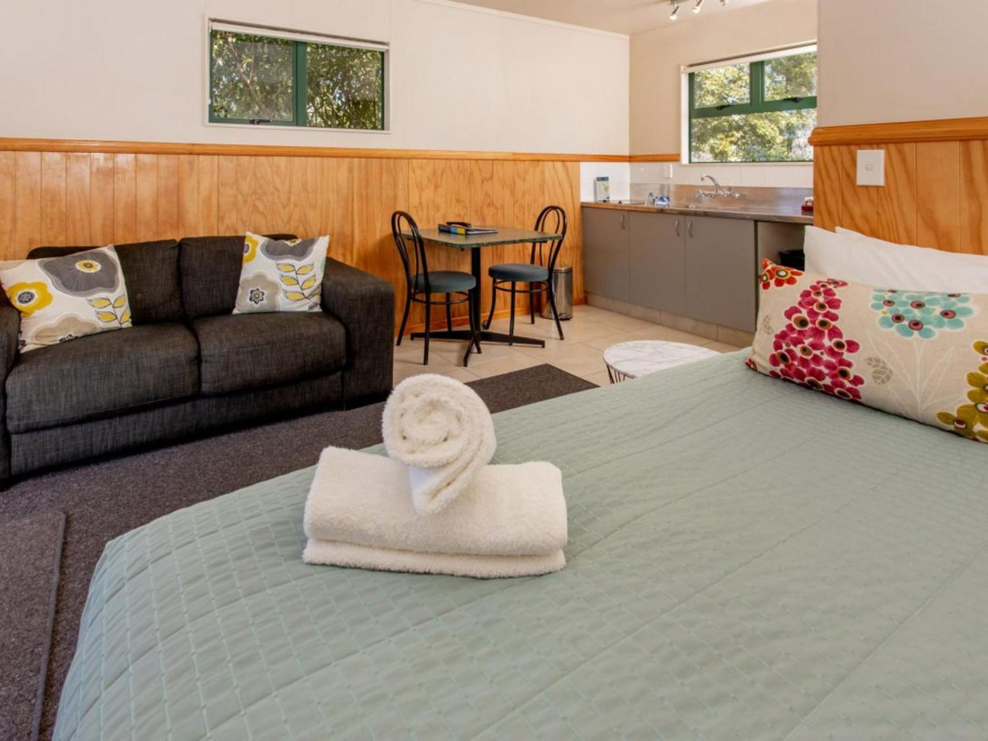 Hotel Motueka Top 10 Holiday Park Zimmer foto