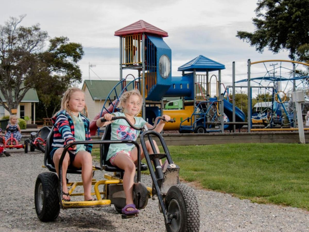 Hotel Motueka Top 10 Holiday Park Exterior foto